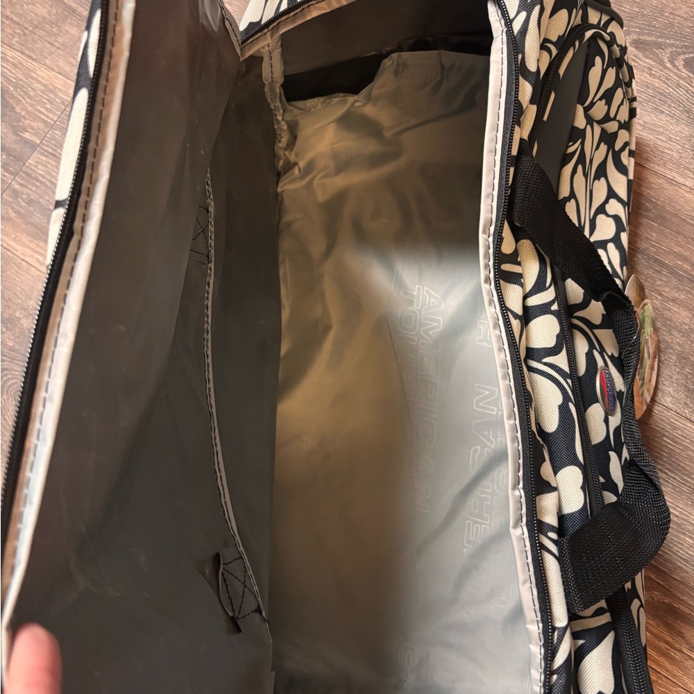 Black and White Patterned Duffel Bag - Picture 3 of 5